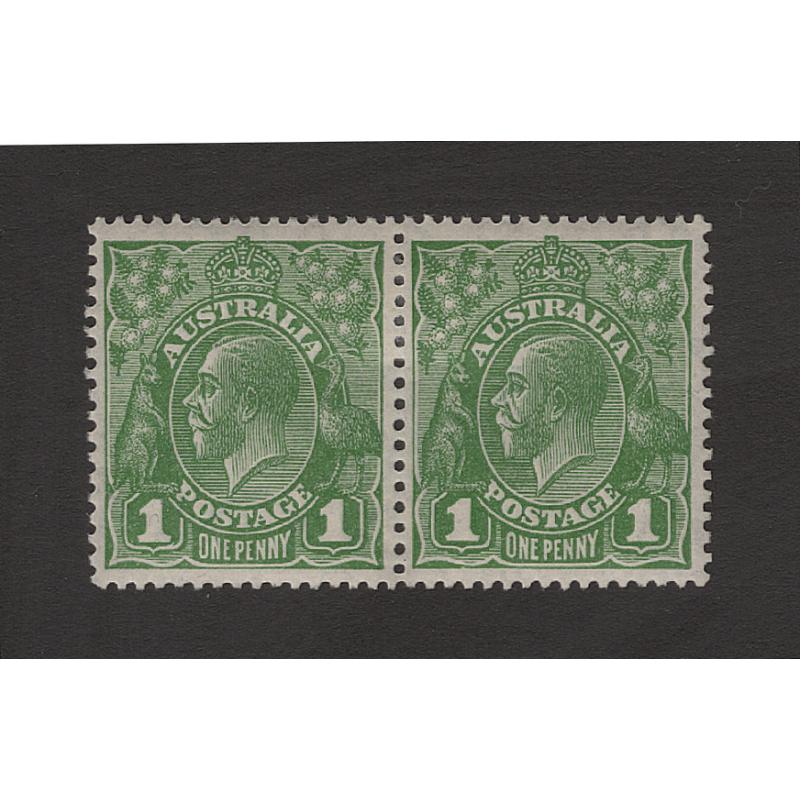 (BB15149) AUSTRALIA · 1926: mint 1d green KGV defins (SM wmk · perf.13½x12½) Die I/II pair BW 81(1)ia · clean hinge remnant · nice condition front/back · c.v. AU$80 (2 images)