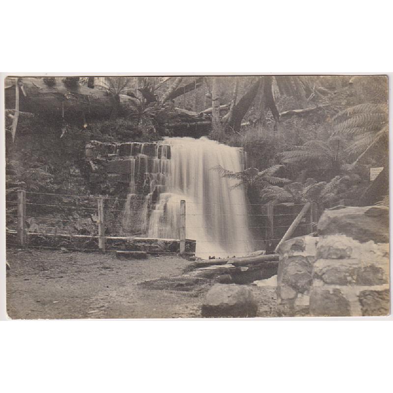 (BB1964) TASMANIA · 1907: real photo card with a view of SILVER FALLS on MT WELLINGTON by B.Boxall · postally used to STEPPES · excellent to fine condition