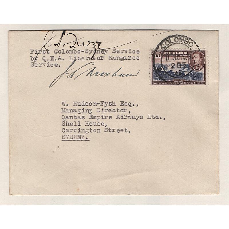 (KB15190) AUSTRALIA · 1945: souvenir cover carried on the return flight COLOMBO / SYDNEY by QANTAS AAMC #1017 · signed by pilots · fine condition · c.v. AU$150