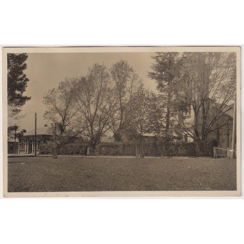 (QQ1121) TASMANIA · 1926: real photo view of the CHURCH of ENGLAND at WESTBURY postally used from there to Hobart · fine condition