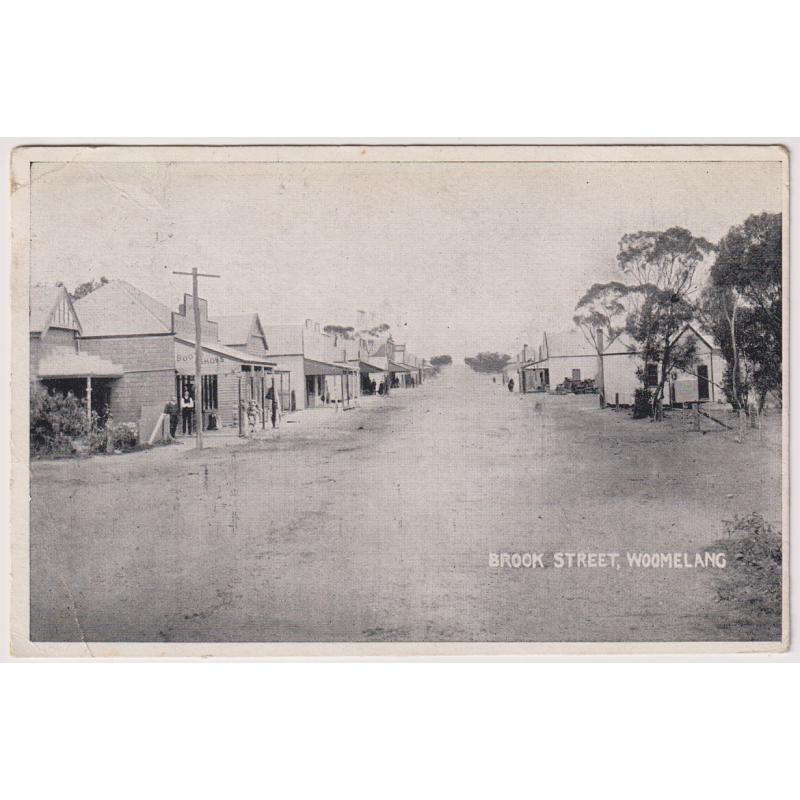 (SS1027) VICTORIA · 1913: b&w card with a view of BROOK STREET, WOOMELANG postally used from there with a clear cds postmark tying 1d Roo franking · corner creasing at UL and LL o/wise in excellent condition
