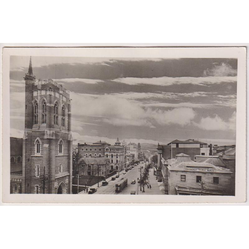 (SS1041) TASMANIA · 1940s: unused real photo card with a view looking down Macquarie Street Hobart, the photo taken at the intersection with Murray Street · VF condition