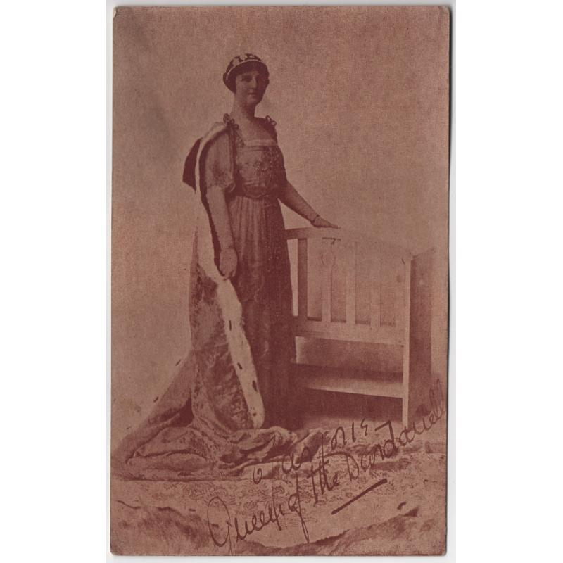 (SS1125) TASMANIA · c.1915: printed card with a portrait of WWI fundraiser Marjorie Walker who was 'crowned' QUEEN OF THE DARDANELLES at Hobart · all other examples of this portrait card I have seen have been real photo prints