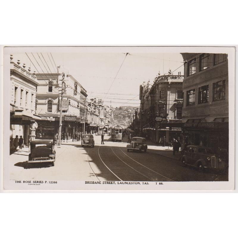 (TY1044) TASMANIA · 1940s: unused real photo card by Rose (P.12398) with a view of BRISBANE STREET LAUNCESTON (just near the intersection with George Street looking west) · VF condition