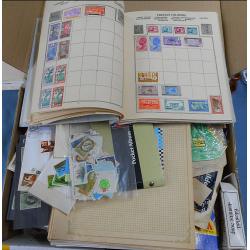 (TY1257B) WORLDWIDE and AUSTRALIAN REMNANTS in a well-filled large Australia Post carton · includes covers, junior collections, stamps in packets and loose, literature, ephemera and so on in a mixed condition · LUCKY DIP!! (7 sample images)