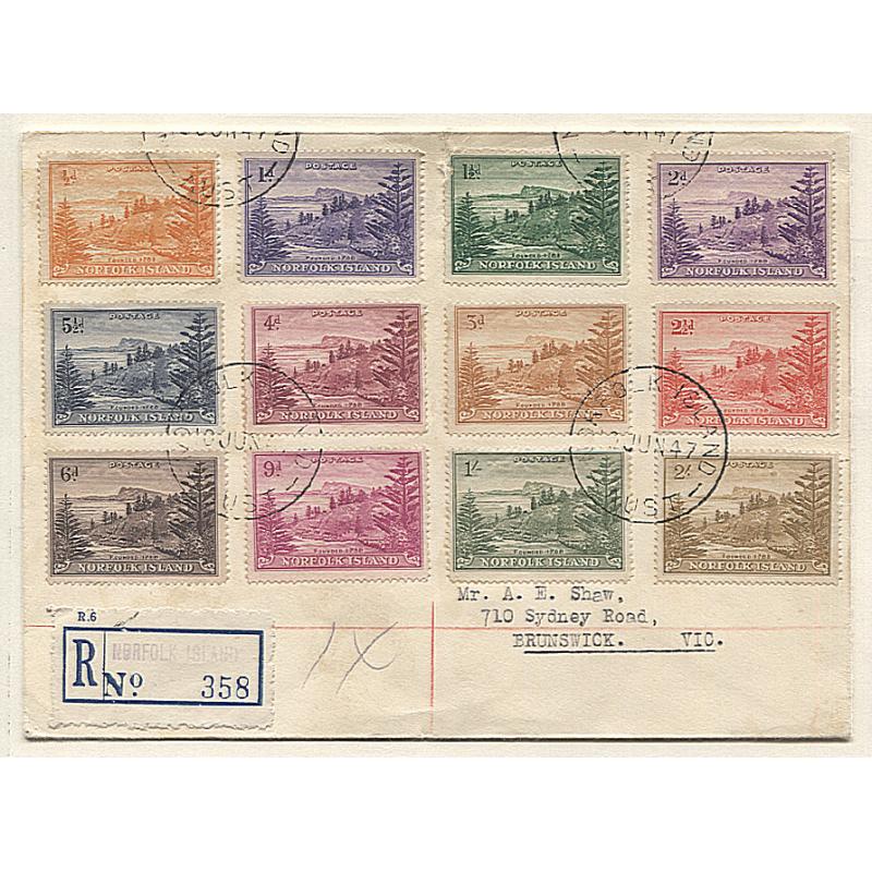 (VV10023) NORFOLK ISLAND · 1947: registered FDC with complete original Ball Bay pictorial definitives · postally used to VIC · excellent condition