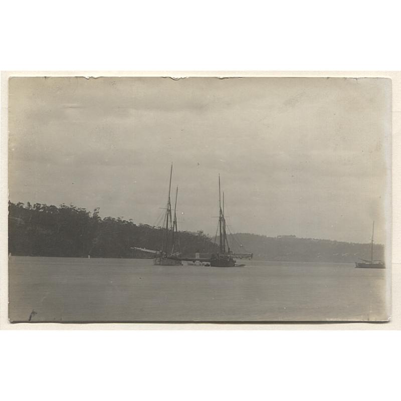 (VV10047) TASMANIA · 1914: real photo card showing the salvage of the S.S. "Huon" which sank with the loss of 3 lives in calm weather · see full description · excellent condition