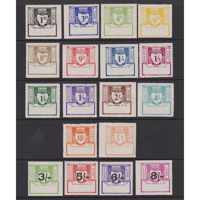 (VV1135) TASMANIA · 1960/65: basic set of 5th Series of Railway Parcel stamps + surcharges Craig & Ingles 1415/28 & 1429/32 all MNH and in VF condition · 18 stamps
