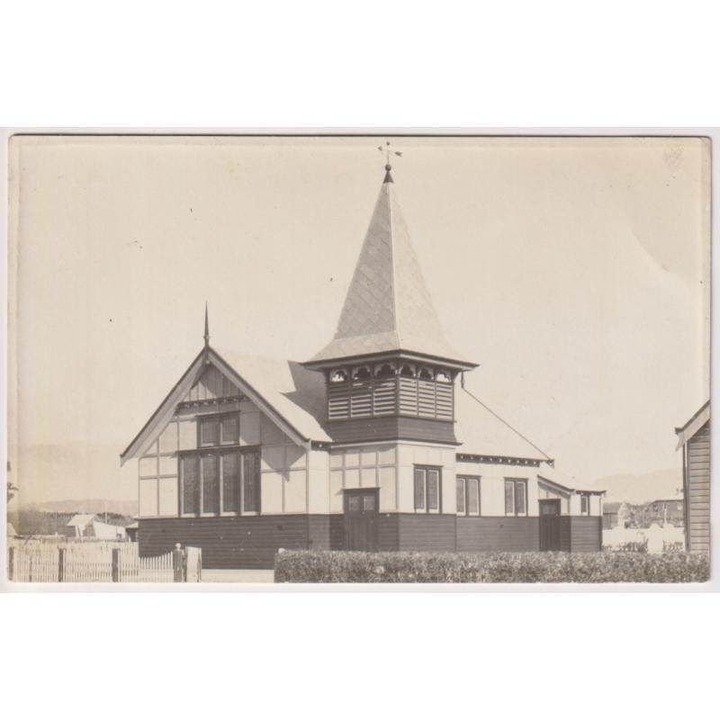 (WS1131) TASMANIA  · 1922: unused real photo card with a view of the "brand new" Methodist church at BRACKNELL · date written on back · excellent to fine condition